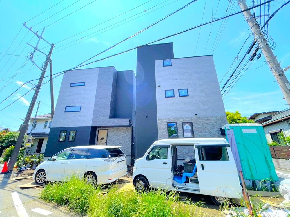 ～スカイバルコニーのある開放感あるこだわりのデザイナーズハウス誕生～