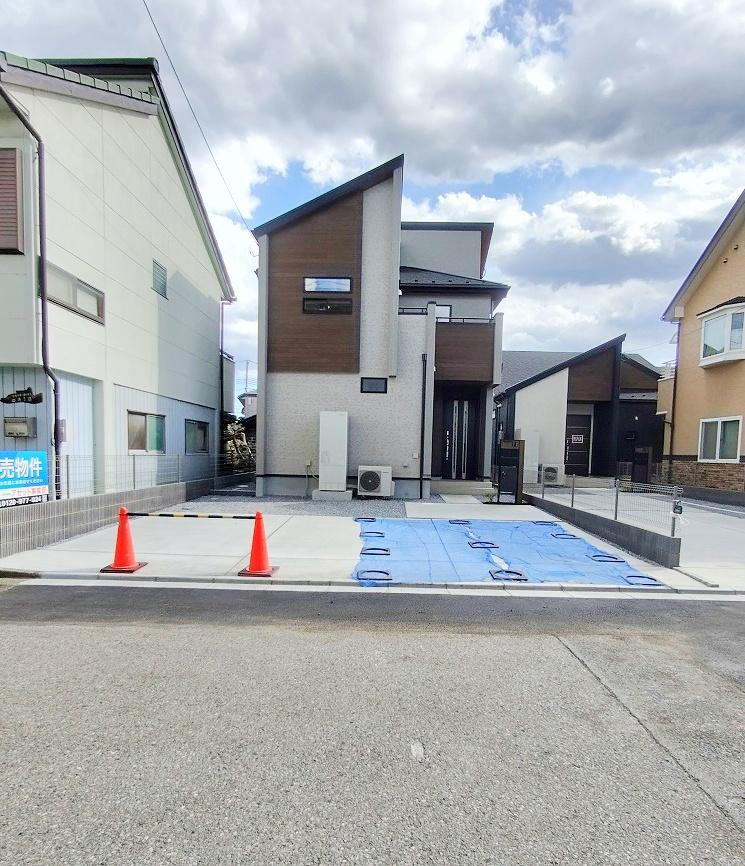 ブルーミングガーデン　宇都宮市六道町