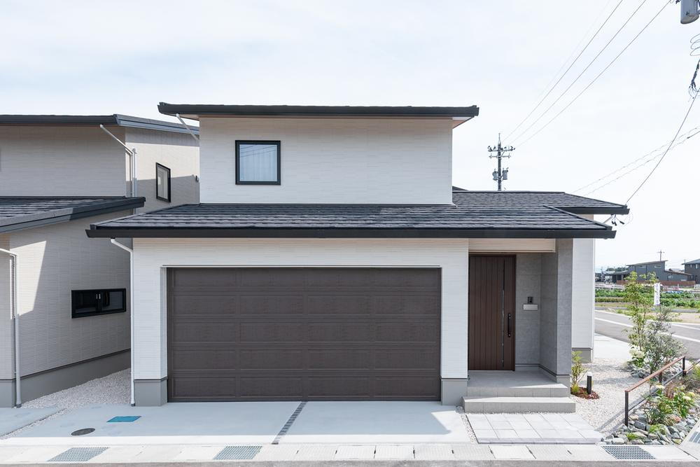 羽広１（高岡やぶなみ駅） 3649万円