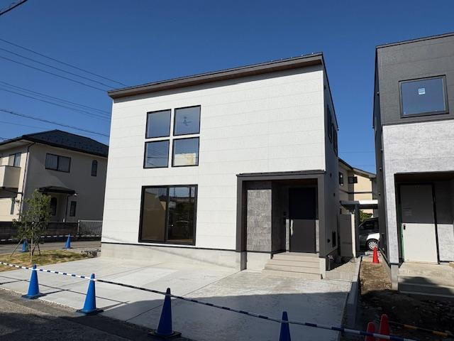 SUSTAINA堀川小泉町A棟