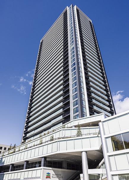 【外観／2023年2月撮影】地上35階建て全335邸、岐阜最大級タワーマンション※1