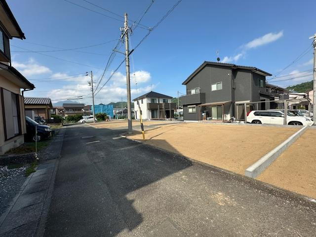 与一３ 1458万6000円～1579万5000円