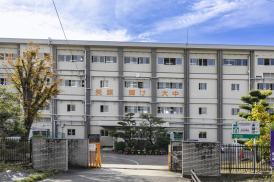 中学校