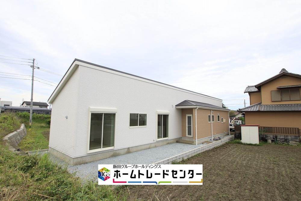 リーブルガーデン浜名区小松　