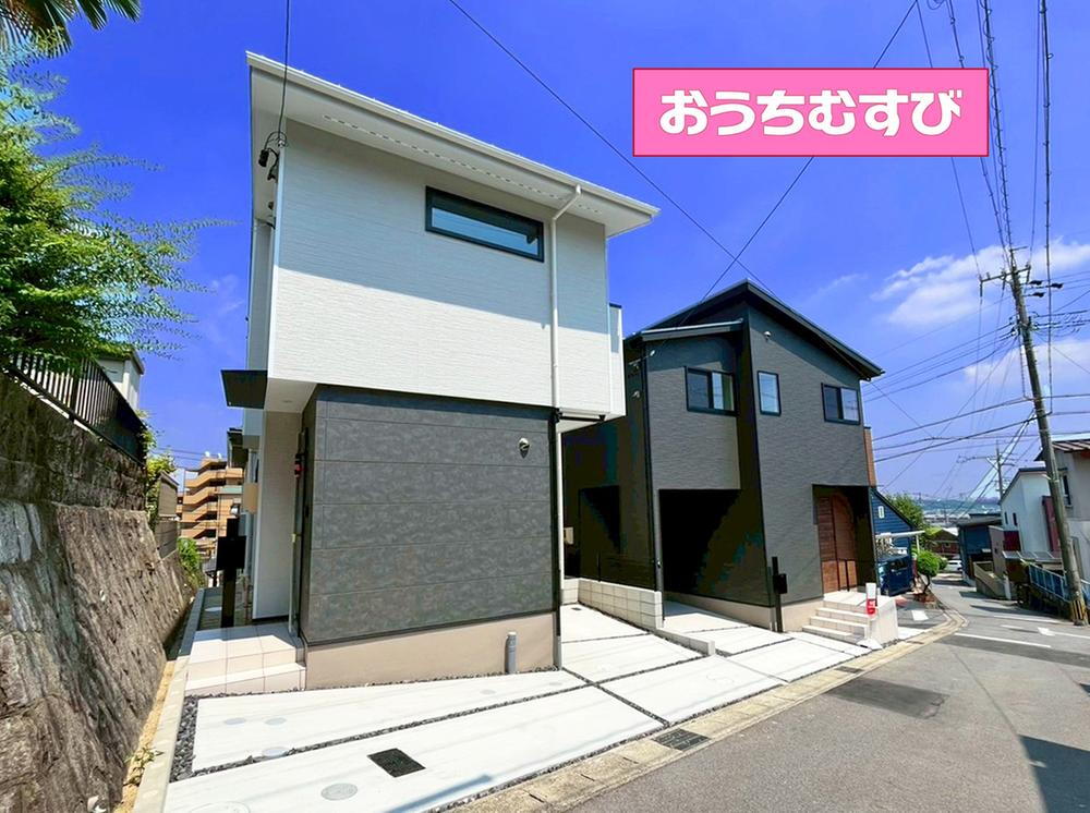 桜ケ丘町西（印場駅） 2990万円・3390万円