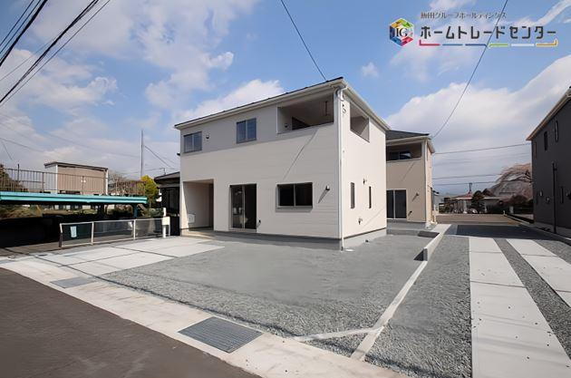 「富士宮市黒田第２」<BR>51～66坪の敷地面積となります。<BR>各棟３～４台の駐車スペースがあります