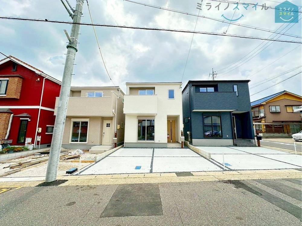 春日井市西高山町　全3棟