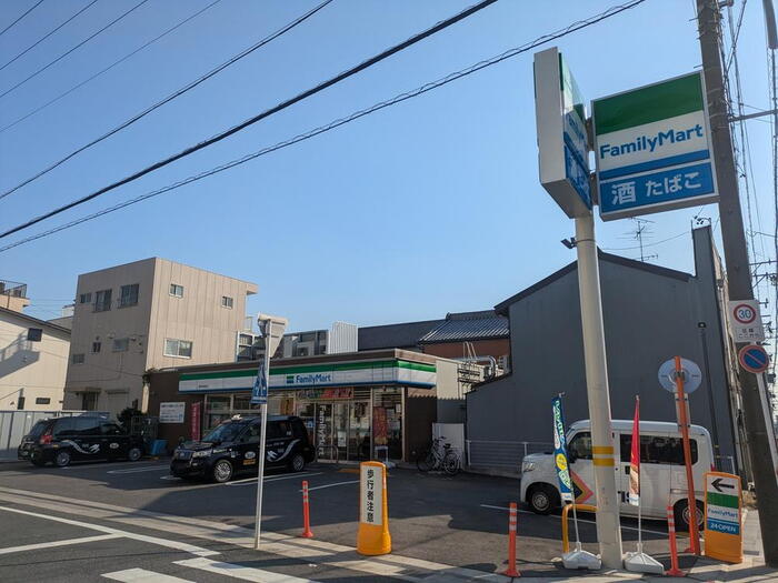 コンビニ