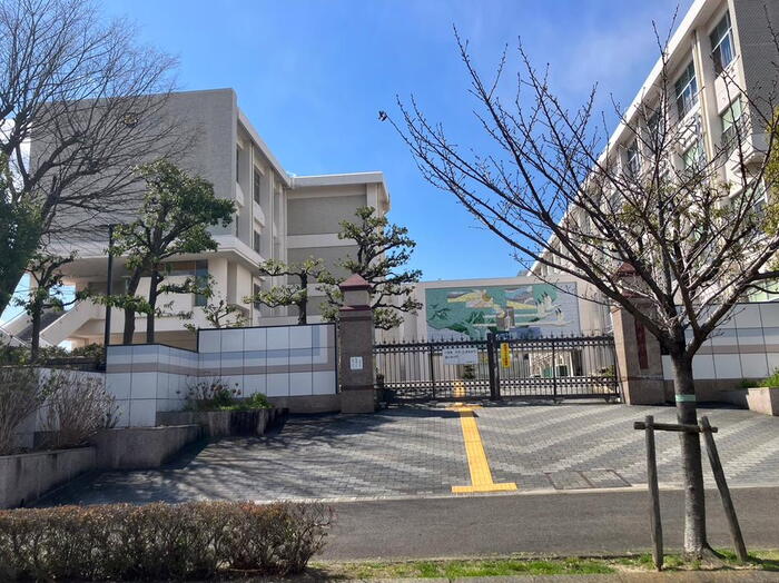 中学校