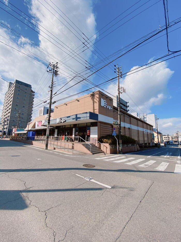 スーパー