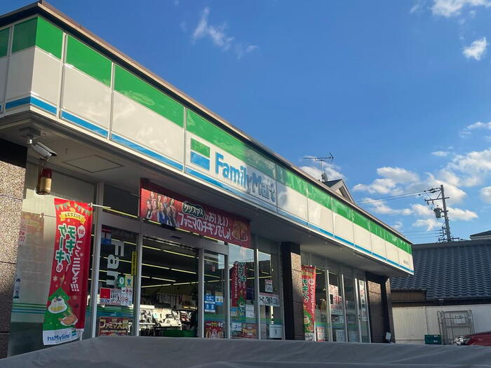 コンビニ