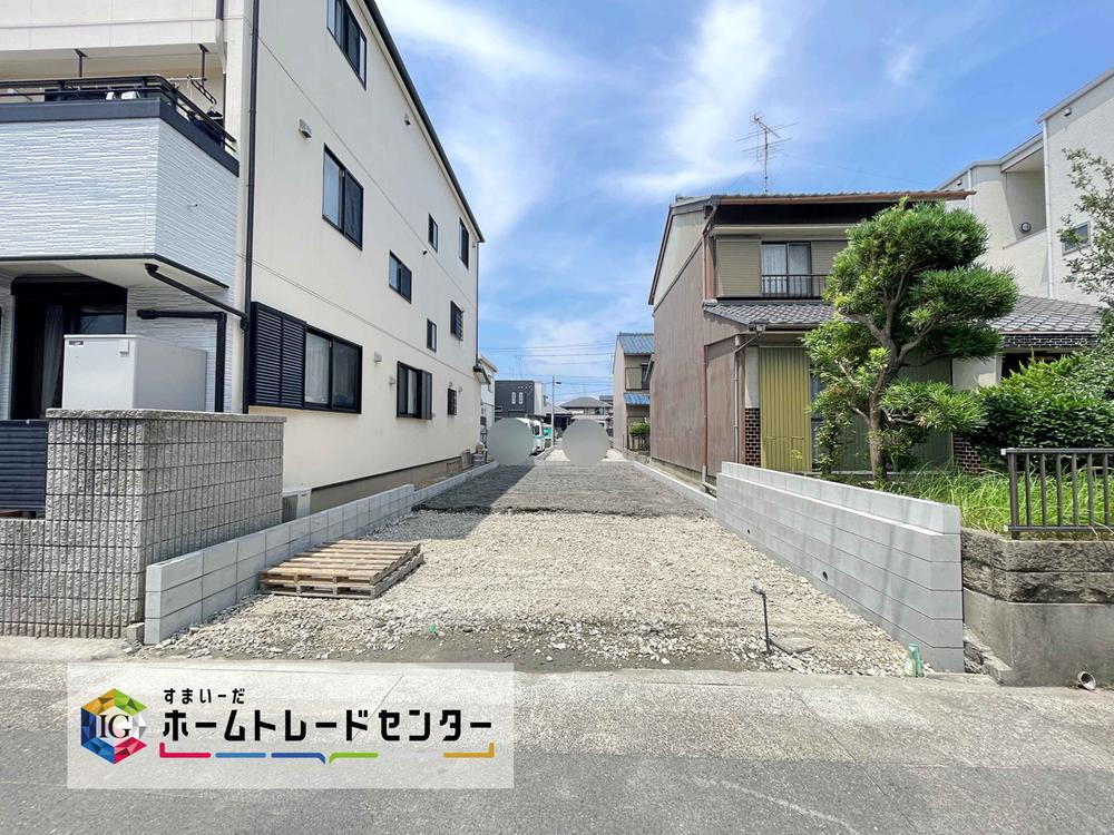 ハートフルタウン　港区津金　全１邸