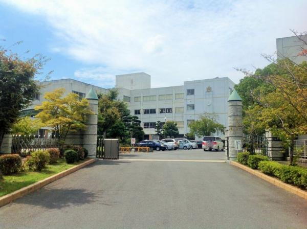 中学校