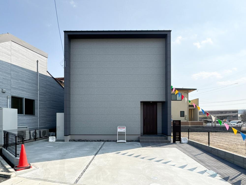 街なかモデルハウス／鈴鹿市中江島町『ペットと暮らす家』【アサヒグローバルホーム】