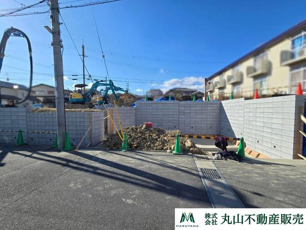 平松５（尼ケ辻駅） 3390万円～3690万円