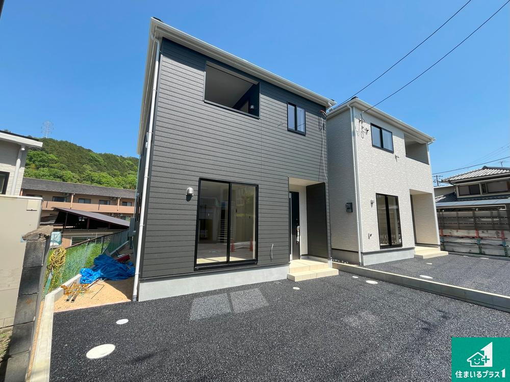 大津市茶戸町　一戸建て　全２邸第１期