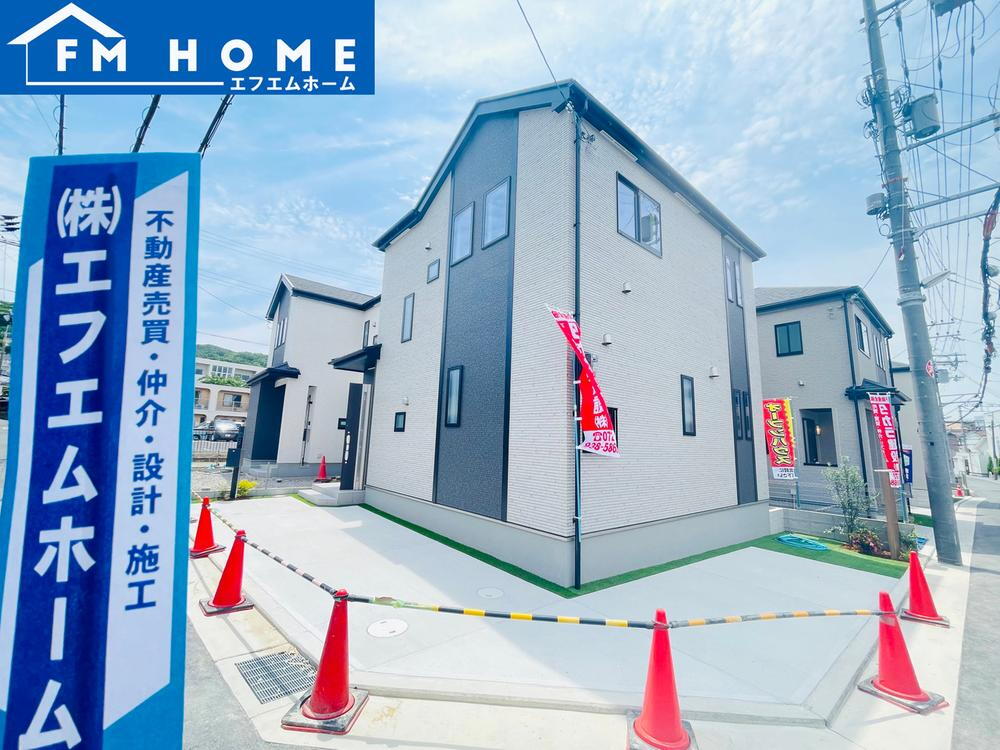 Ｈｅａｒｔｆｕｌ Ｔｏｗｎ　柏原市安堂町　全４棟