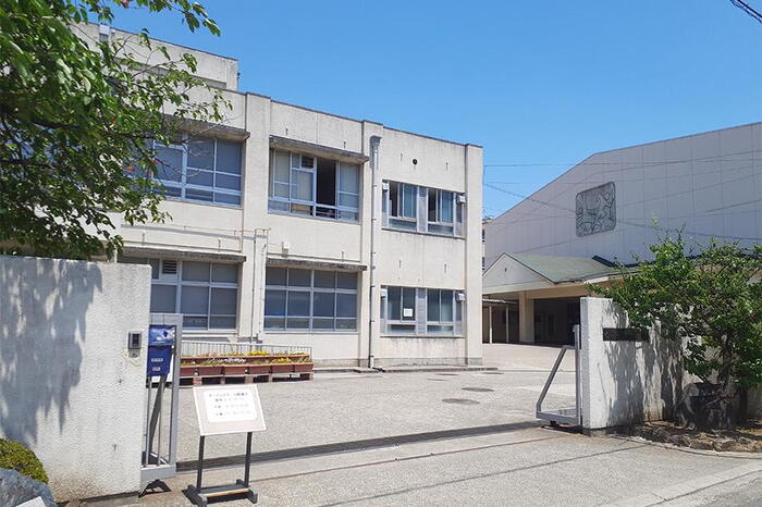 中学校