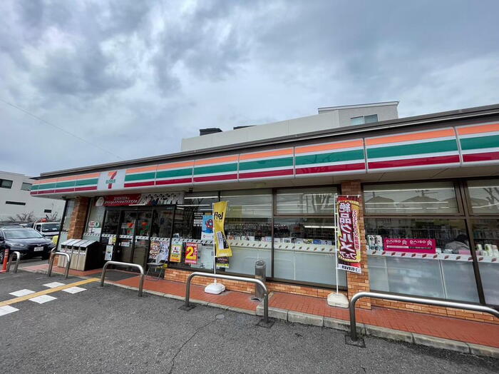 コンビニ
