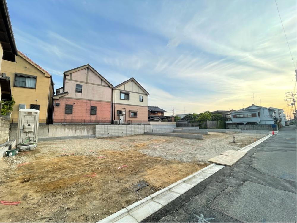 布市町１（新石切駅） 2980万円～3180万円