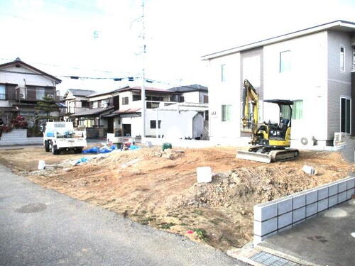 平岡町一色（東加古川駅） 2680万円