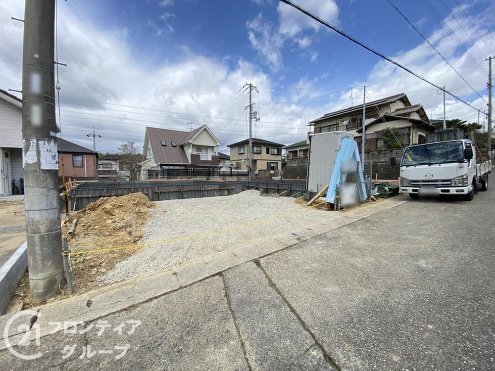 育ケ丘町（樫山駅） 2280万円・2380万円