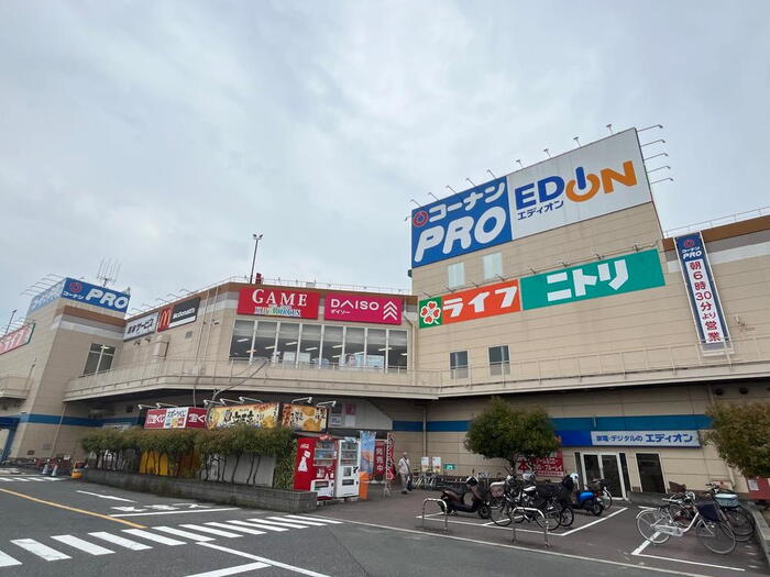 ショッピングセンター