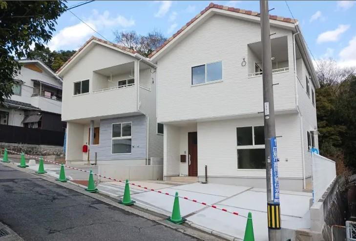 八木３（梅林駅） 2898万円・2998万円