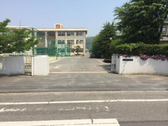 中学校