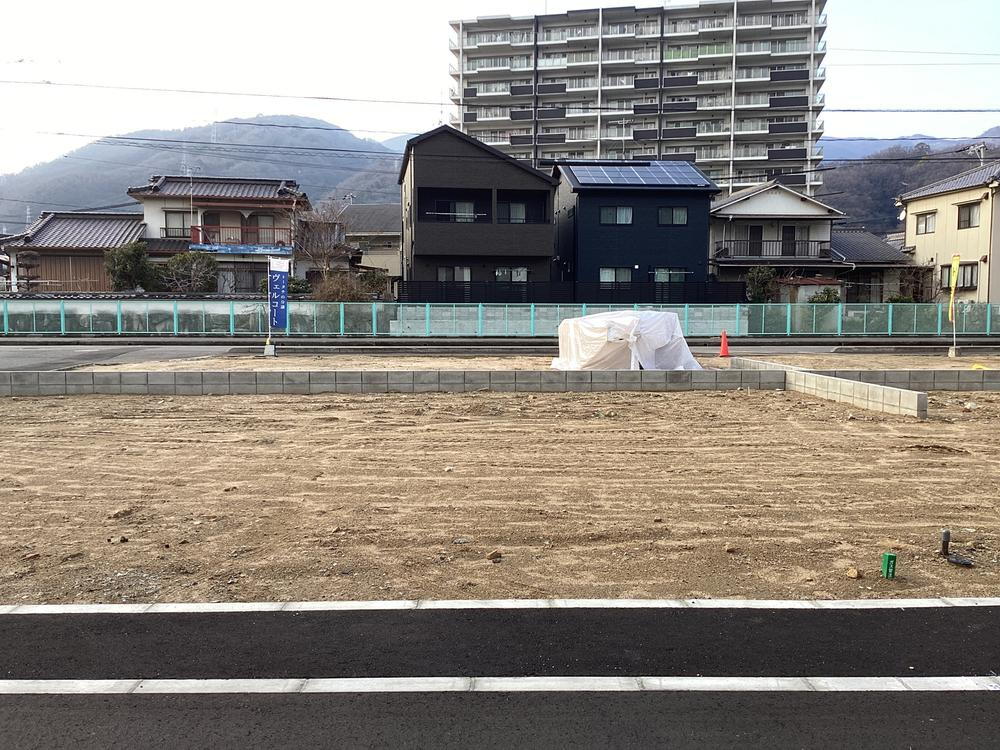 トータテハウジング　呉市広中新開3丁目 【全3区画】