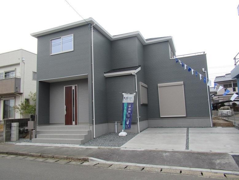 萱方町 2498万円