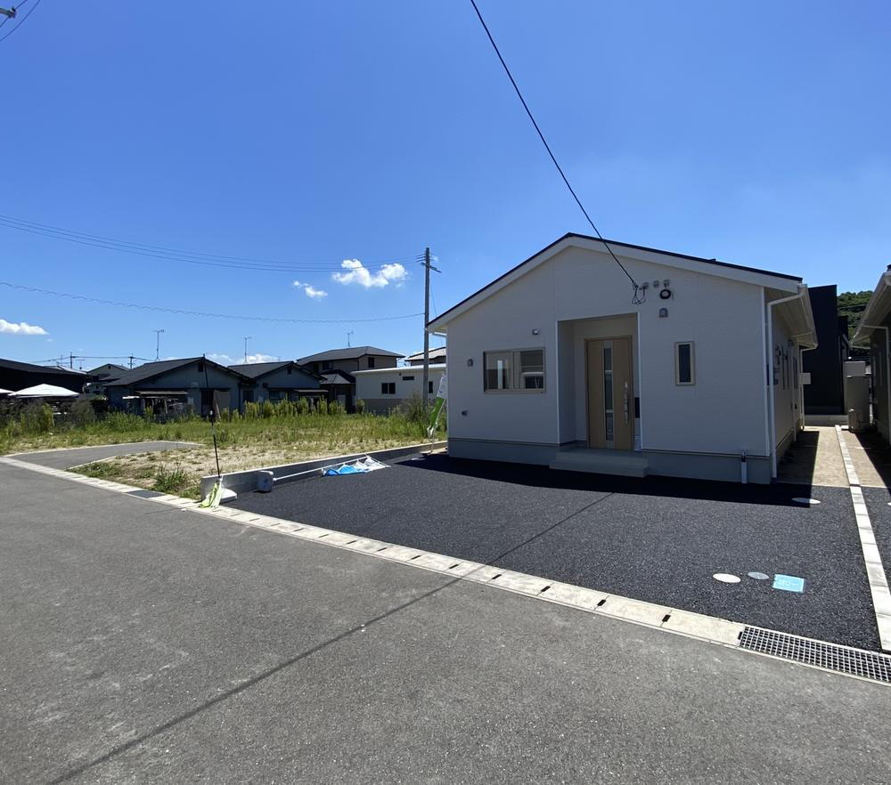 宮庄町（緑川駅） 2188万円・2288万円