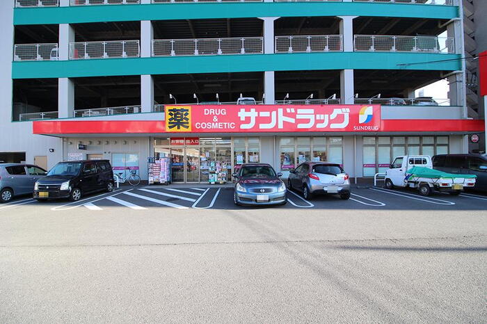ドラッグストア