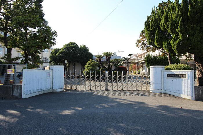 中学校