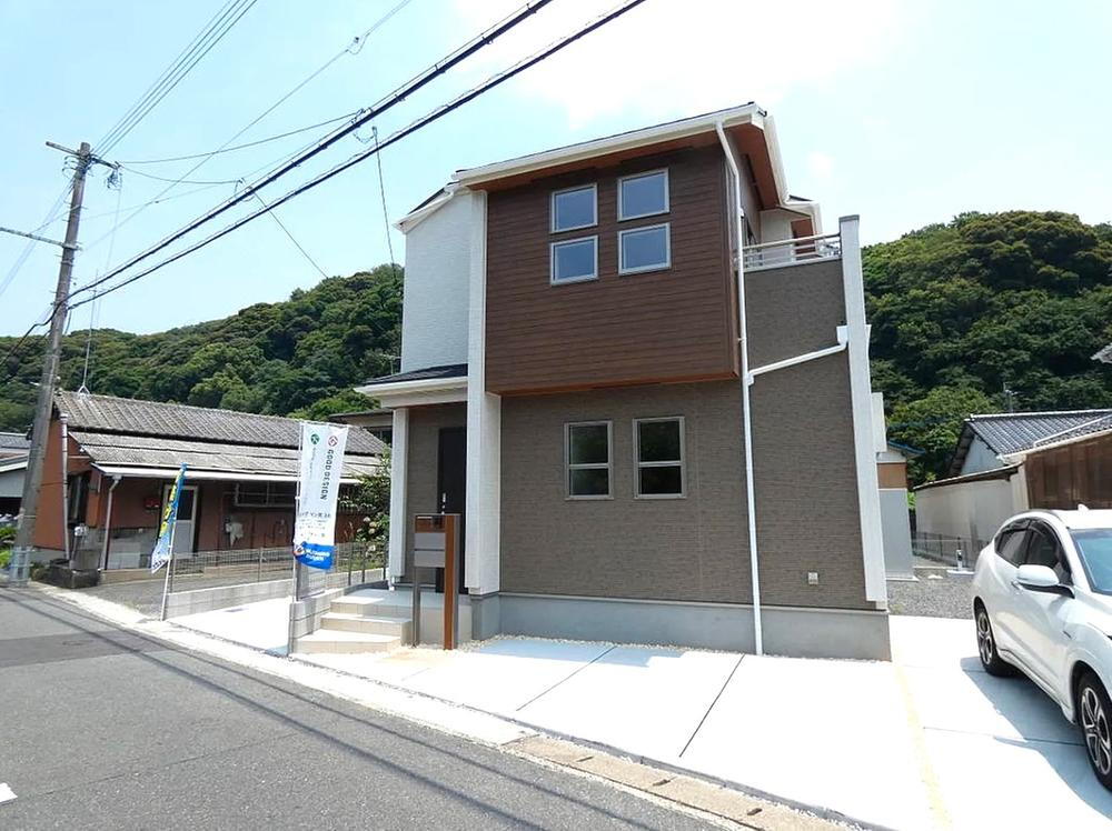 吉田東５（東水巻駅） 1998万円・2398万円