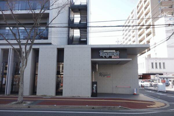 スーパー