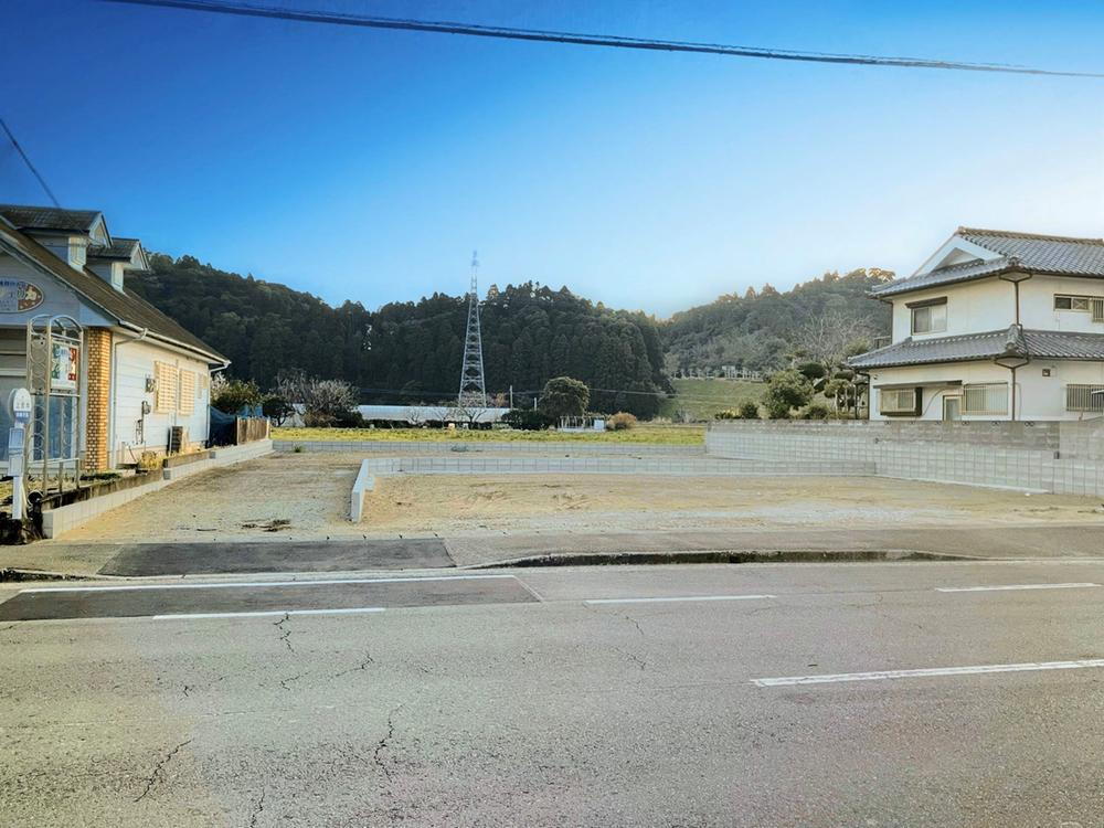 ●平屋可能●駅まで車で4分●制震構造の家造り●市街地も近い『ガーデン佐土原』全2区画