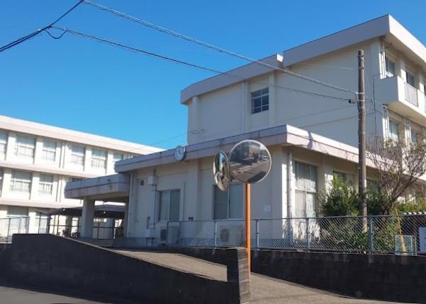 中学校