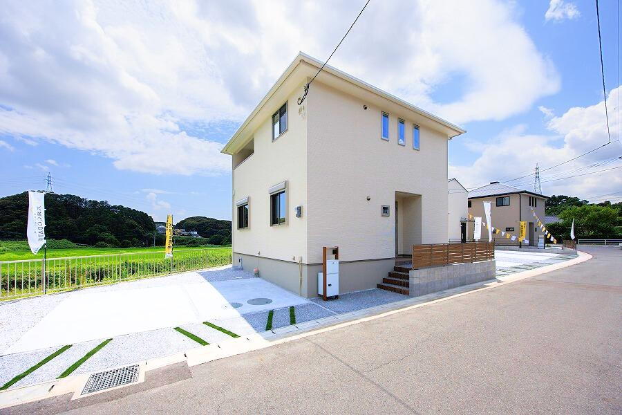 【直方市で今後1年は建たない吹抜けプラン】大英CODATE直方市上頓野【限定1邸】