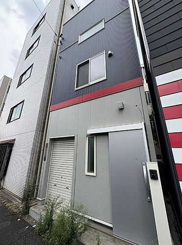 杉並区荻窪２丁目　１棟限定築浅店舗付戸建　築後未入居