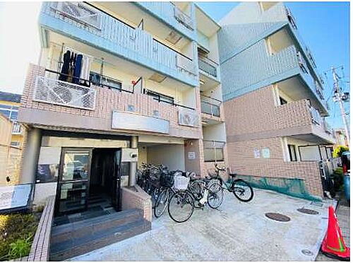 メゾン・ド・トラジェ