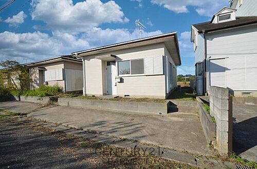 千葉県長生郡白子町幸治 茂原 住宅