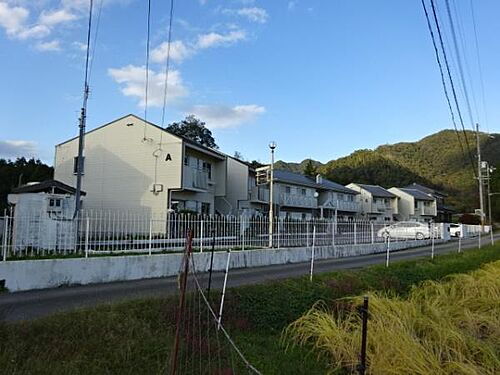 グリーンビレッジ牧野