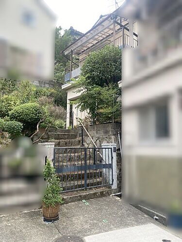 兵庫県川西市霞ケ丘２丁目 川西能勢口 住宅