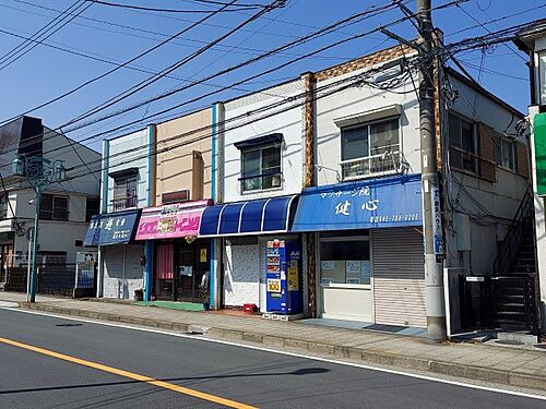 能見台通　店舗付き住宅