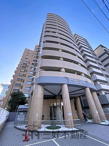 ロマネスク博多駅前