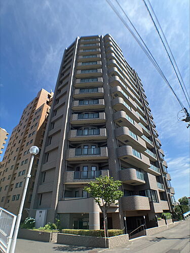 アヴァンセ大通