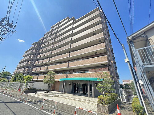 グローリオ西新井