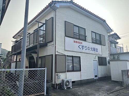 茨城県日立市金沢町５丁目　店付住宅