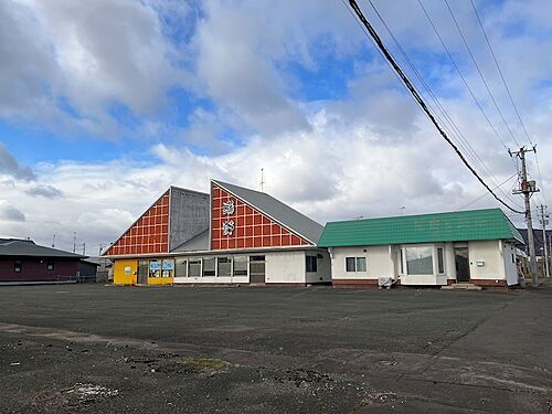 端野町三区４７２番　店舗